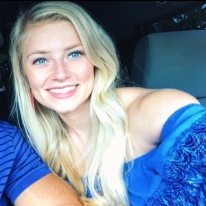 Meet your Posher, Michaela